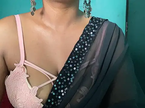 Sexy trisha  7 online show from 07-08-26, 06:12