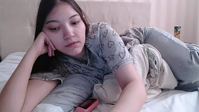 AlisaDevis online show from 02-21-26, 07:09