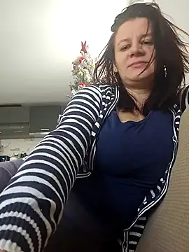 Snapshot of KristenVega chatting on 01-05-25, 12:53 KristenVega online show from 01-05-25, 12:53