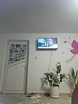Snapshot of KristenVega chatting on 03-18-25, 05:53 KristenVega online show from 03-18-25, 05:53
