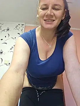 KristenVega online show from 11-13-25, 11:53