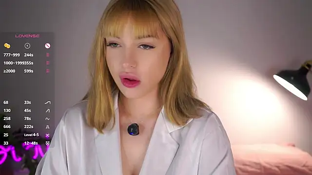 KateDolphin online show from 04-12-26, 06:24