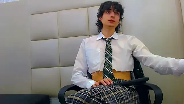 Sr BonnyEthan online show from 02-12-26, 12:44