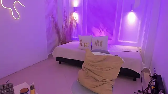 NastassjaCandy online show from 02-04-25, 07:11