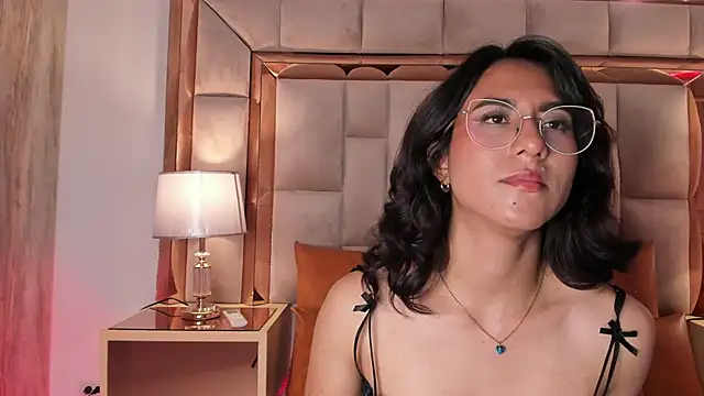 DaraBeckett online show from 01-16-25, 03:13