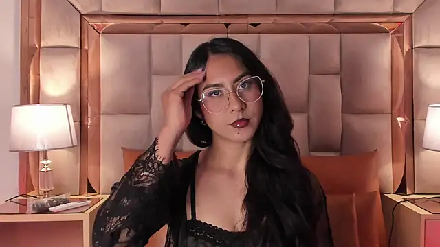 DaraBeckett online show from 01-24-25, 12:10