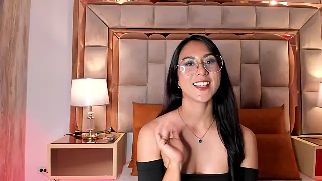 DaraBeckett online show from 02-07-25, 06:24