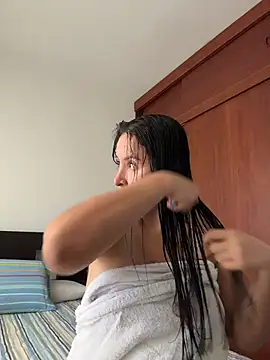 emely sexx20 online show from 01-14-26, 04:23