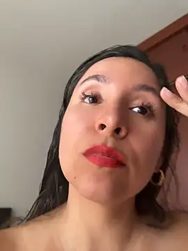 emely sexx20 online show from 04-10-26, 05:28