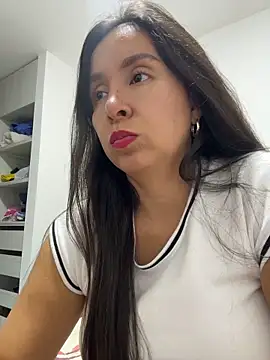 emely sexx20 online show from 06-15-26, 12:46