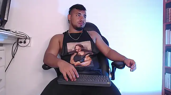 BrianMalonee online show from 02-13-25, 01:59