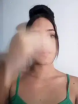 ChanellCastilla online show from 04-20-26, 06:05