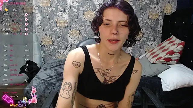 Snapshot of pretty_cristal69 chatting on 05-13-26, 12:30 pretty cristal69 online show from 05-13-26, 12:30