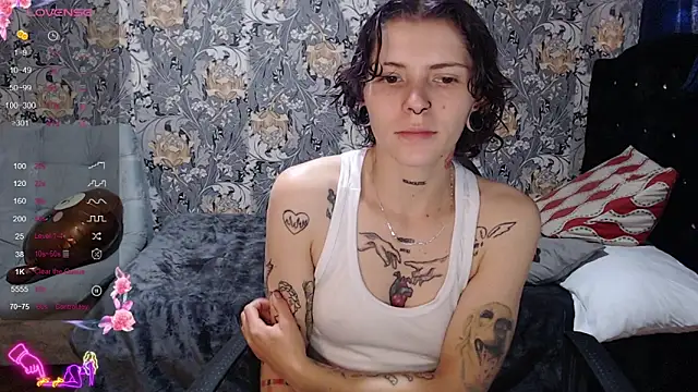 Snapshot of pretty_cristal69 chatting on 05-17-26, 12:56 pretty cristal69 online show from 05-17-26, 12:56