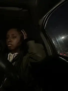 Your Paris online show from 02-05-25, 01:15