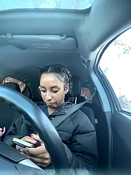 Your Paris online show from 01-06-26, 06:00