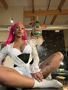 Your Paris online show from 02-07-26, 03:32