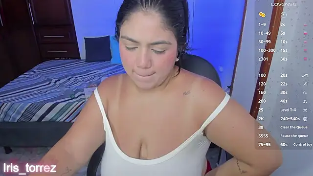 iris torrez  online show from 01-15-26, 01:16