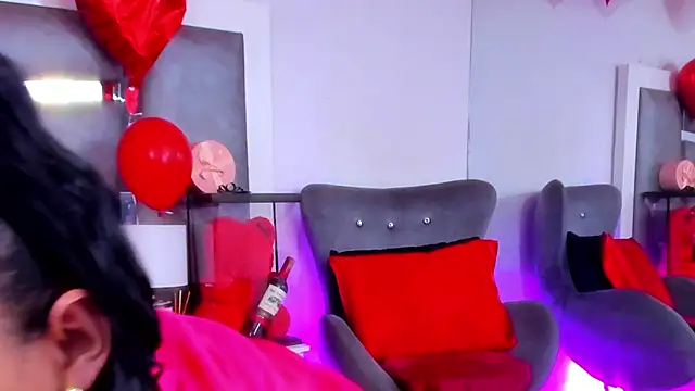 Evangeline Taylorr online show from 02-19-25, 01:17