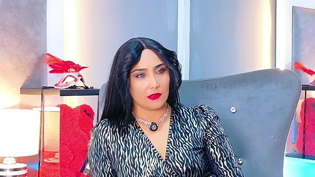 Evangeline Taylorr online show from 10-16-25, 06:42