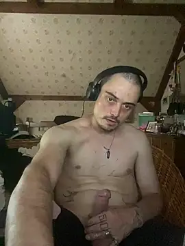 JustTylerr online show from 07-02-26, 02:12