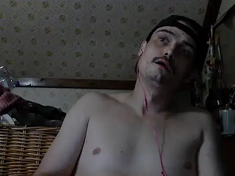 JustTylerr online show from 07-30-26, 04:55