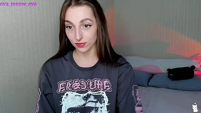 Meow Eva Meow online show from 02-19-25, 12:14