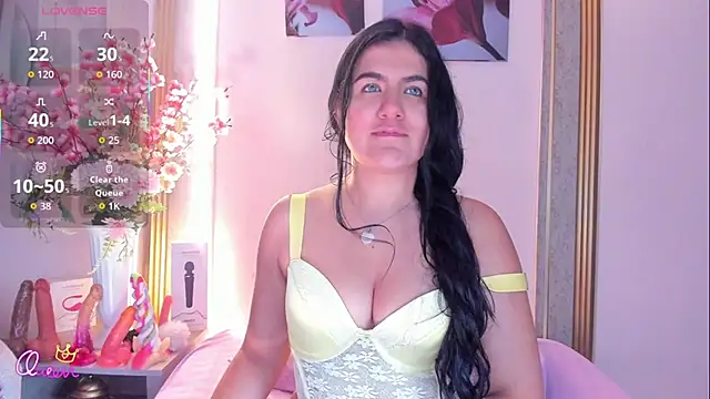 scarlet fostt  online show from 07-28-26, 12:48