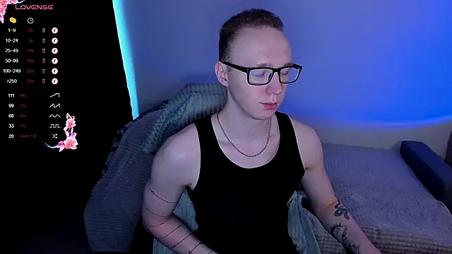 Alex silents online show from 10-31-25, 06:25