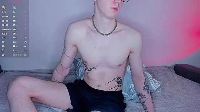 Alex silents online show from 05-18-26, 01:06
