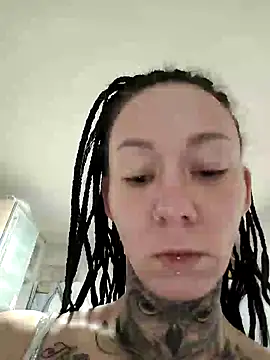 Scherana online show from 12-15-24, 04:26