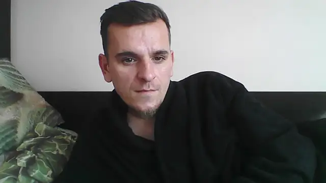 Huge cock22cm online show from 03-13-25, 01:18