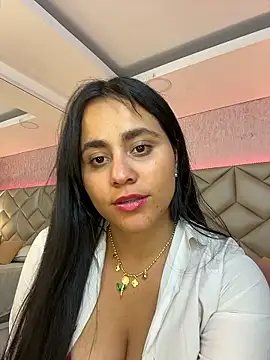 Brenda Garcia online show from 01-05-26, 08:23