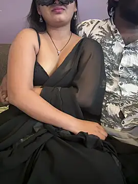 Snapshot of Magical-Couple-telugu chatting on 02-24-25, 12:09 Magical-Couple-telugu online show from 02-24-25, 12:09