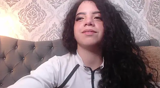 EmmaCowperr online show from 03-13-25, 03:17