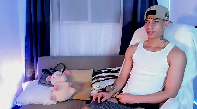 Josep Davies online show from 02-12-25, 02:14