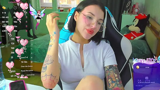 folinskayyya online show from 04-08-26, 06:02