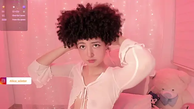 Alice winter  online show from 11-05-25, 06:08