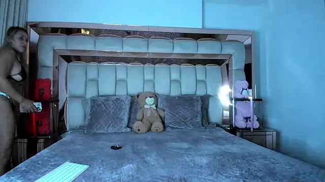 candy-sam28 online show from 11-22-25, 11:04