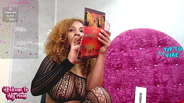 Litzy Curly online show from 12-22-24, 02:38