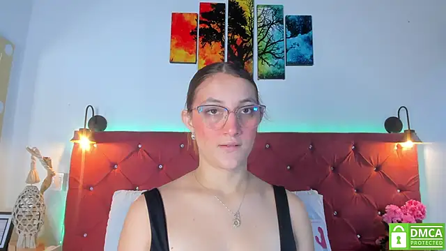 Ruth harvey  online show from 10-01-25, 01:17