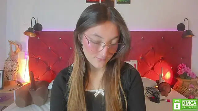 Ruth harvey  online show from 03-23-26, 01:04