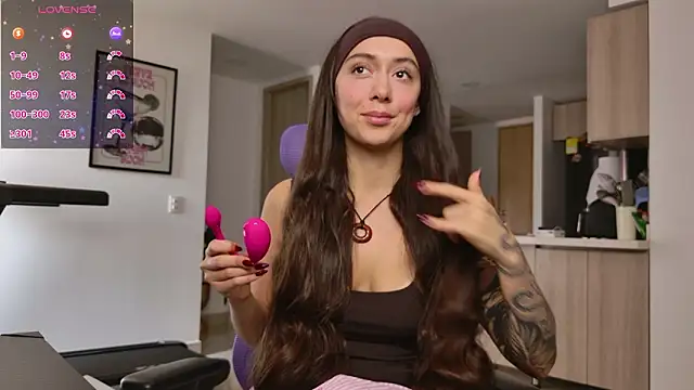 emiliasommer online show from 03-15-26, 02:56