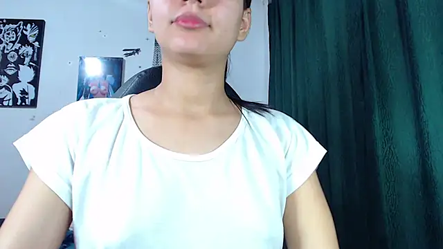 Snapshot of Ariel_Zeo1 chatting on 03-22-25, 11:31 Ariel Zeo1 online show from 03-22-25, 11:31