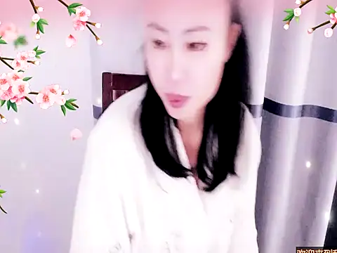 xiaoxuer online show from 01-10-25, 06:53