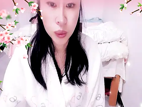 xiaoxuer online show from 02-16-25, 04:53