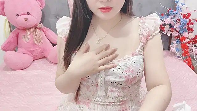 Funikio online show from 02-25-26, 03:05