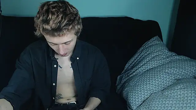 axxxturel online show from 01-01-25, 07:21