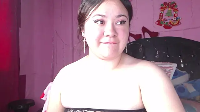 NikkiRous  online show from 02-13-25, 04:07