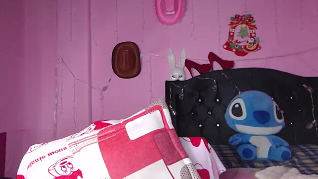 NikkiRous  online show from 02-28-25, 04:31